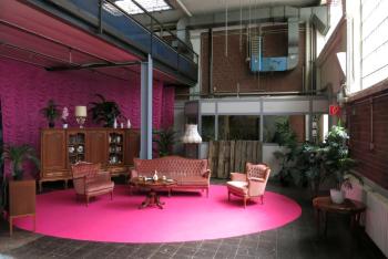 Werkstatt mit Wohnzimmer im Gelsenkirchener Barock